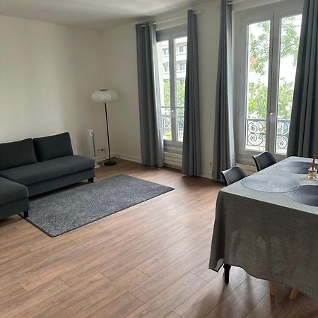 Charmant Appartement Paris 16 エクステリア 写真